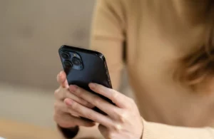 Seguro para celular: quando vale a pena e como funciona